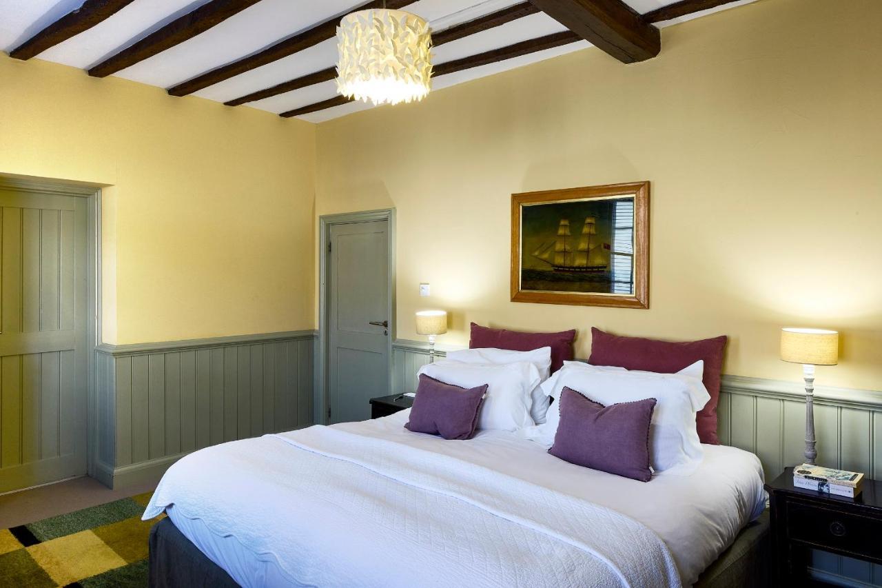 The Mistley Thorn Hotel Bagian luar foto