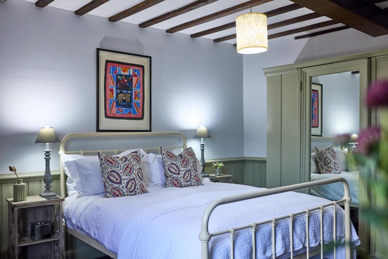The Mistley Thorn Hotel Bagian luar foto