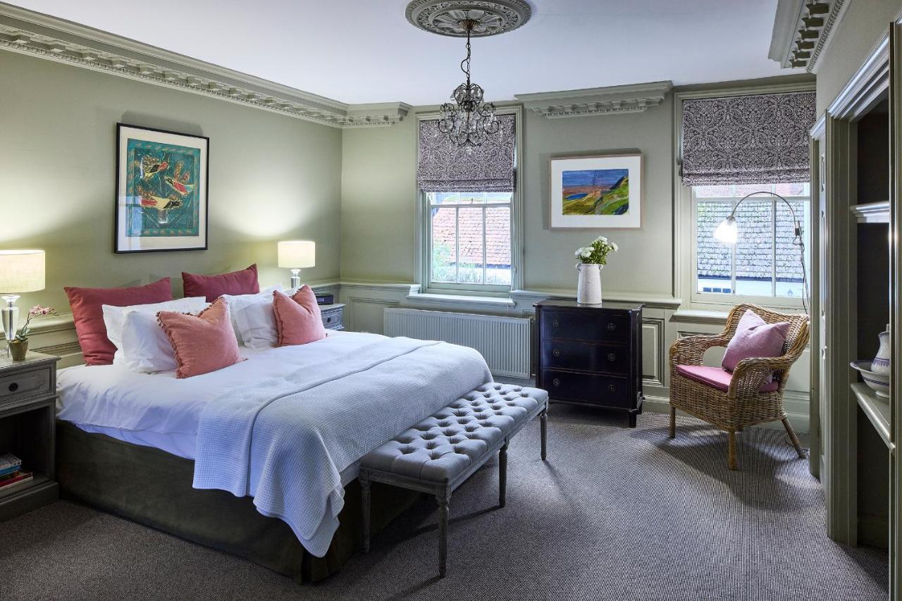 The Mistley Thorn Hotel Bagian luar foto